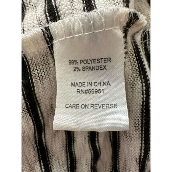 A&I Women's XL Black Striped Swimsuit Cover Up Beach Summer - Picture 4 of 5